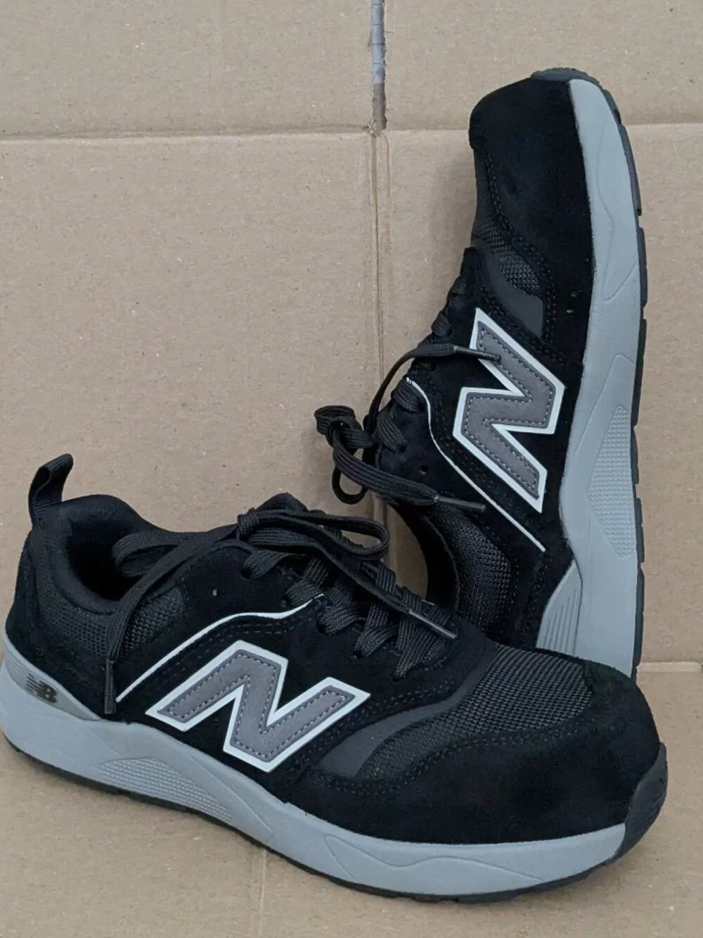 New Balance Women's Steel Alloy Toe ASTM F2413-18 EH Work Shoes Black Size 7.5